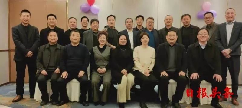 1613799735883180.jpg 640.webp.jpg